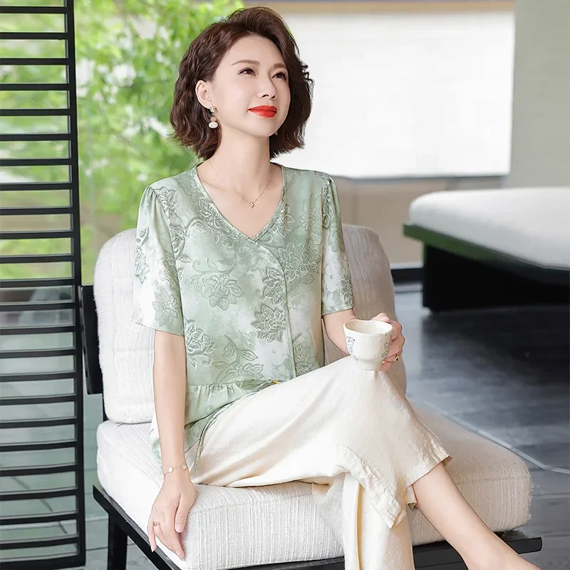 Mom's Summer Clothes Are Dignified Elegant New National Fogn Middle-aged Elderly Women's Fashionable Short-sleeved Shirts