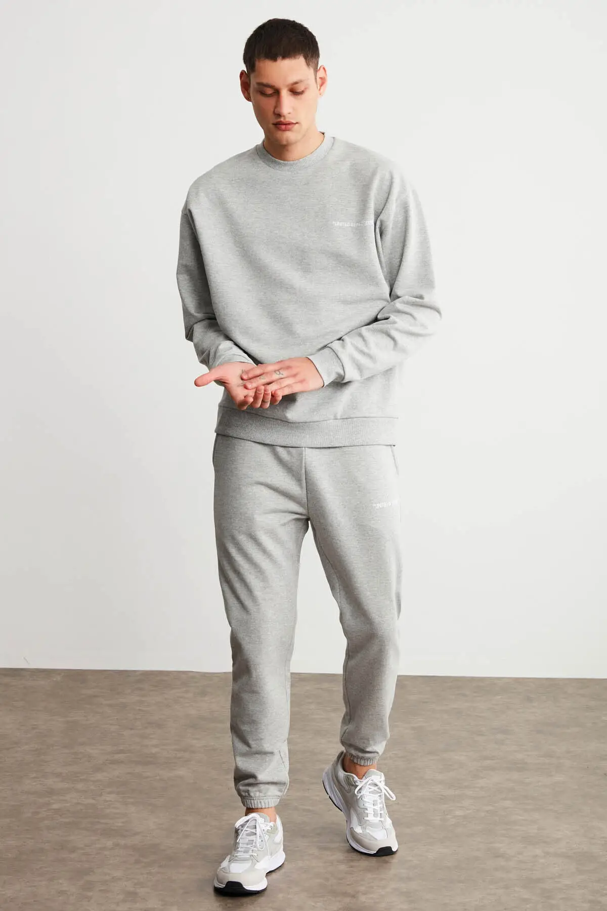 Male Grimelanj Embroidery Detail Basic Tracksuit Set