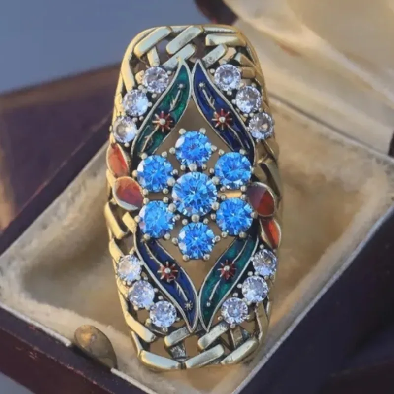 Ladies' Woven Hollow Wide Face Ring Enamel Flower Leaf Pattern Inlay Cubic Zircon Ring Vintage Jewelry Accessory
