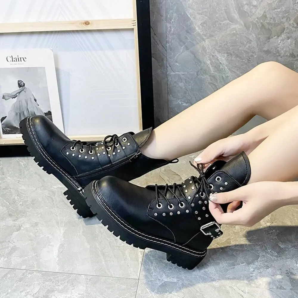 

Shoes Women Size35-42 Genuine Leather Boots Med Heels Rivet Ankle Boots Flat Platform Punk Designer Shoes Zapatillas De Mujer
