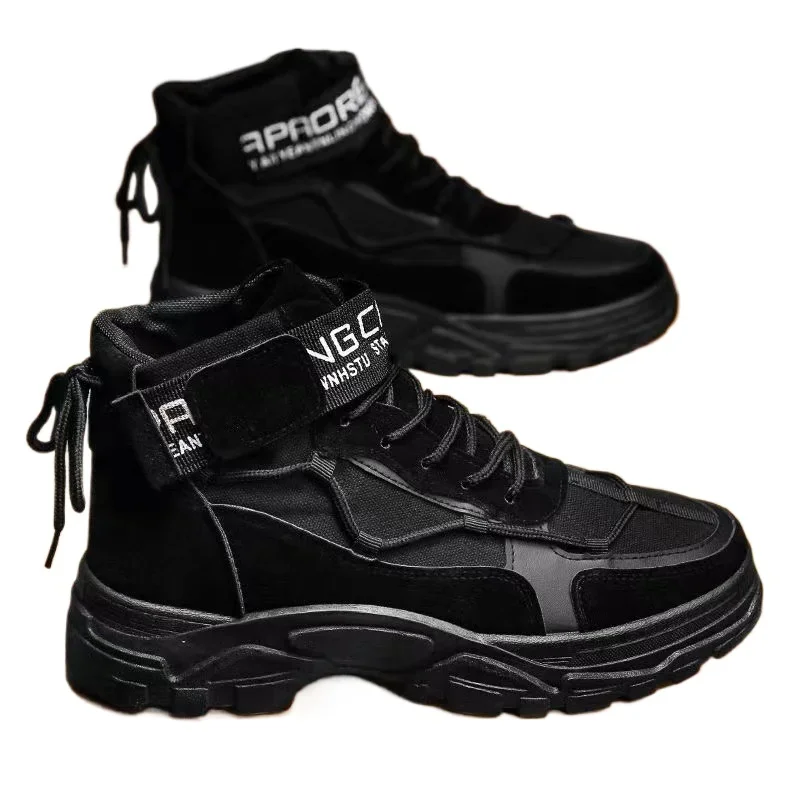 Le nuove scarpe cargo alte primaverili e autunnali sono versatili stivaletti in stile britannico e scarpe casual alla moda