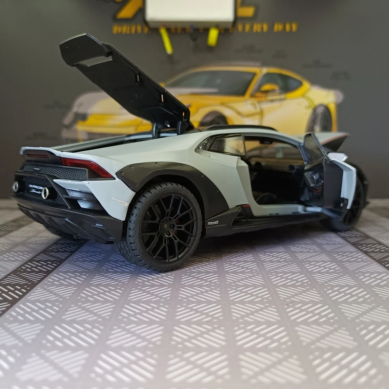 Modelo de coche de aleación Lamborghini STO a escala 1:24, puertas y capó del motor, maletero se pueden abrir, rico en detalles, finamente elaborado