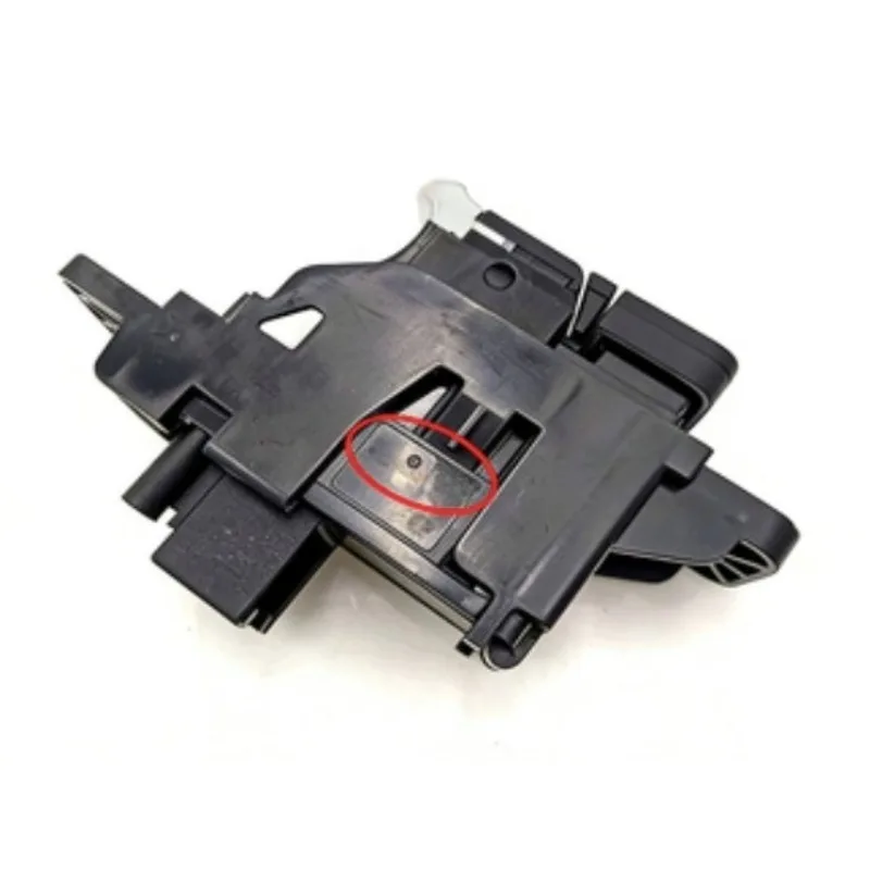 

3508100XPW04A Genuine 1pc Electronic Handbrake Switch Button for Great Wall Poer