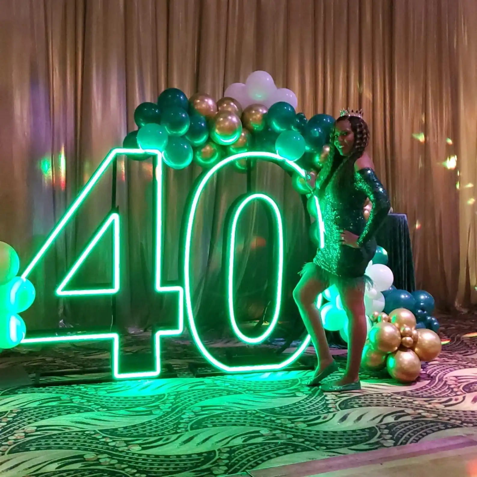 Customizable Holiday Party 3D RGB frame neon number Letters Light Up 0-9 stand light for birthday For wedding party event decora