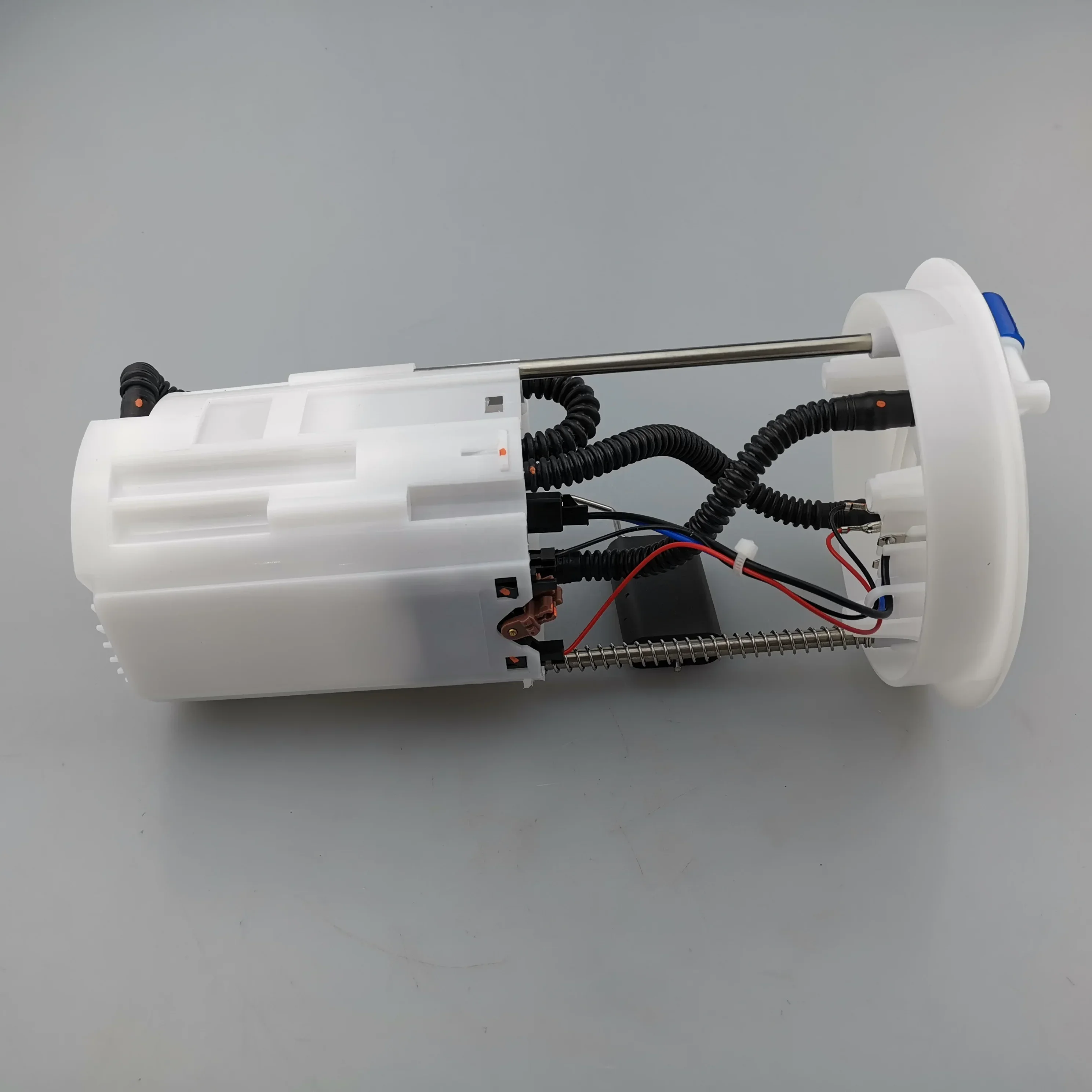 

SAIC MAXUS G10 2.0T Original Fuel Pump Assembly C00020090 C00344432