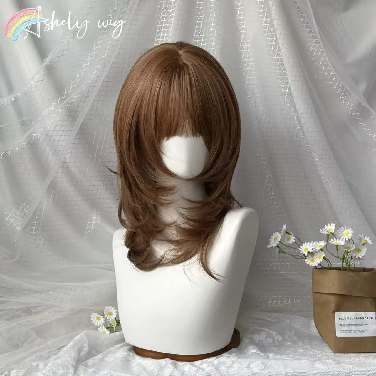 Layered Wig for Women 14inch Short Hair Wig Nature Looking High Temperature Fibers Lolita Y2K Hairstyle Synthetic Wigs for daily