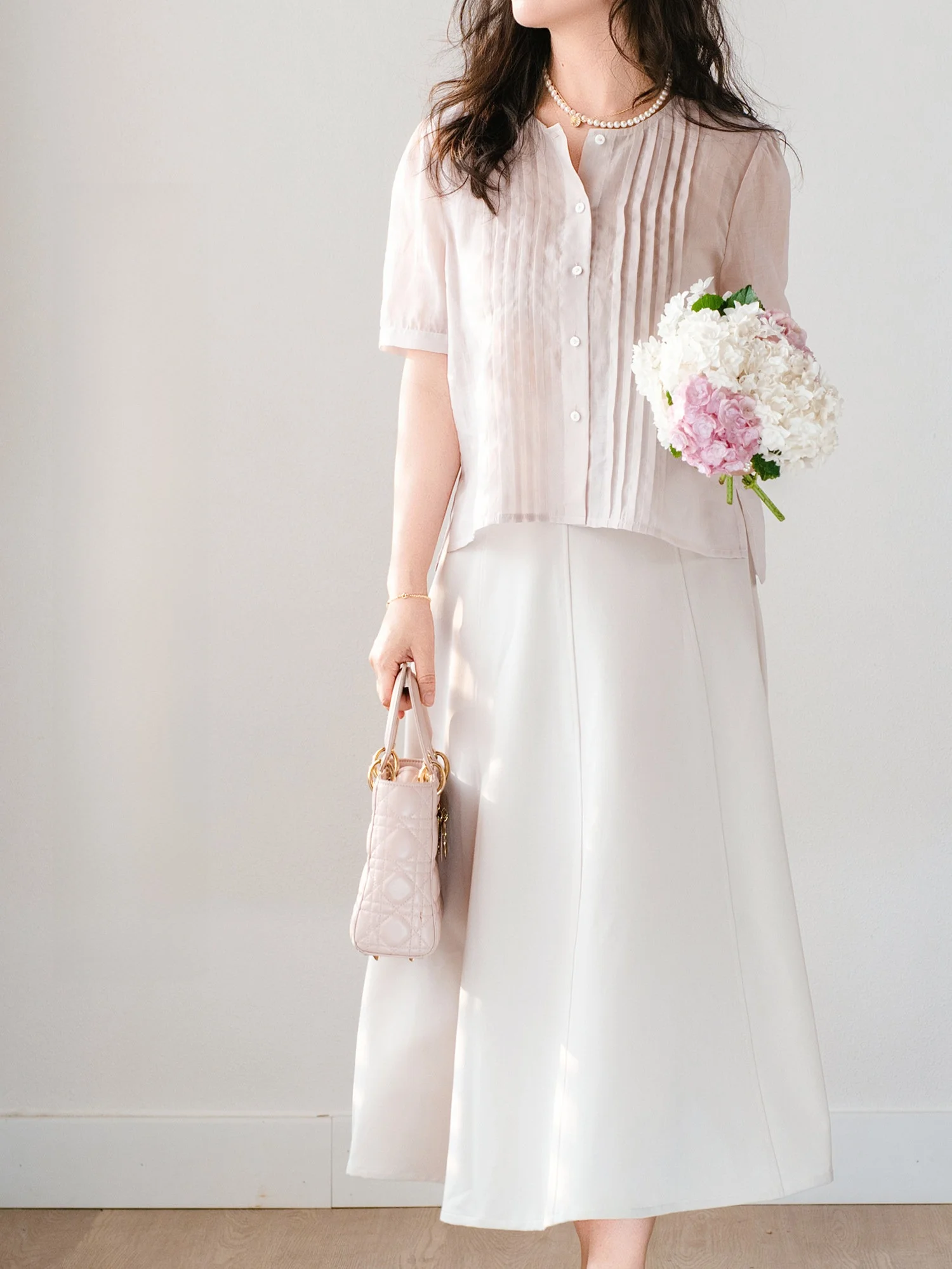 

Apipedr Summer irt Pink Accordion Pleat round Ne ort Sve Women's Comfortable Breathable Slim Fit irt