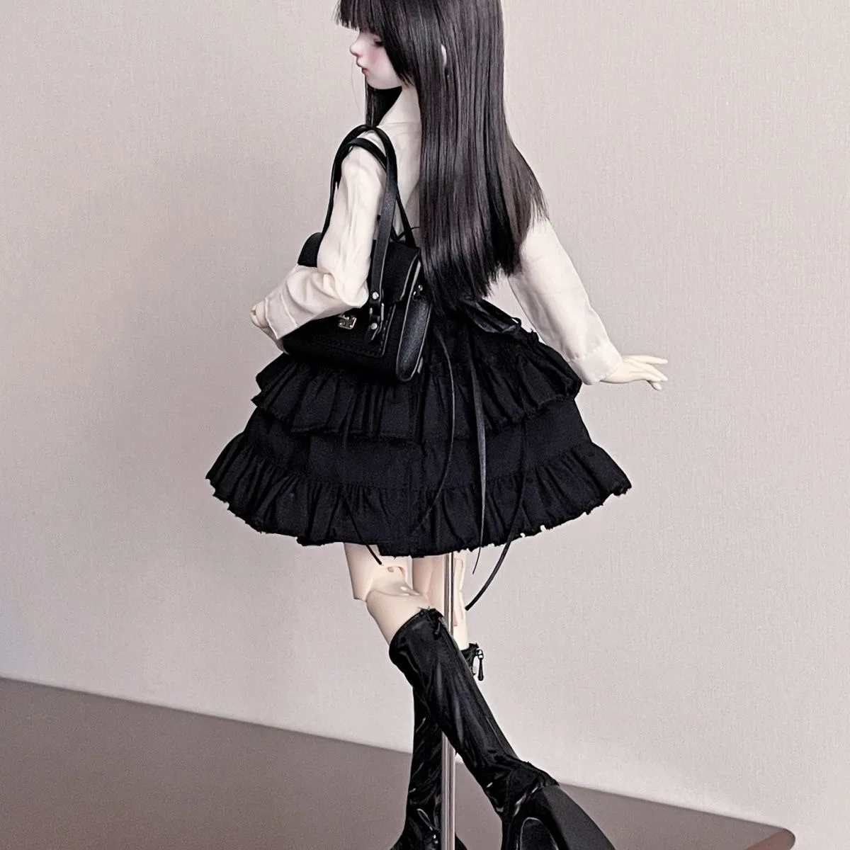 ملابس دمى BJD مناسبة لمقاس 1/4، تنورة قميص لطيفة، ملحقات الدمية (نقطتان)