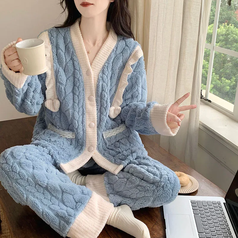 Winter Thickened Fleece Pajamas Women\'s V-neck Sweet Warm Flannel Home Suit Set Ladies Outerwear Cardigan Pants Set Sleepwear