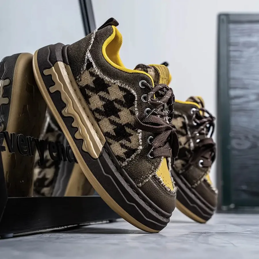 

Langhua Shoes Men's Plaid Canvas Sneakers