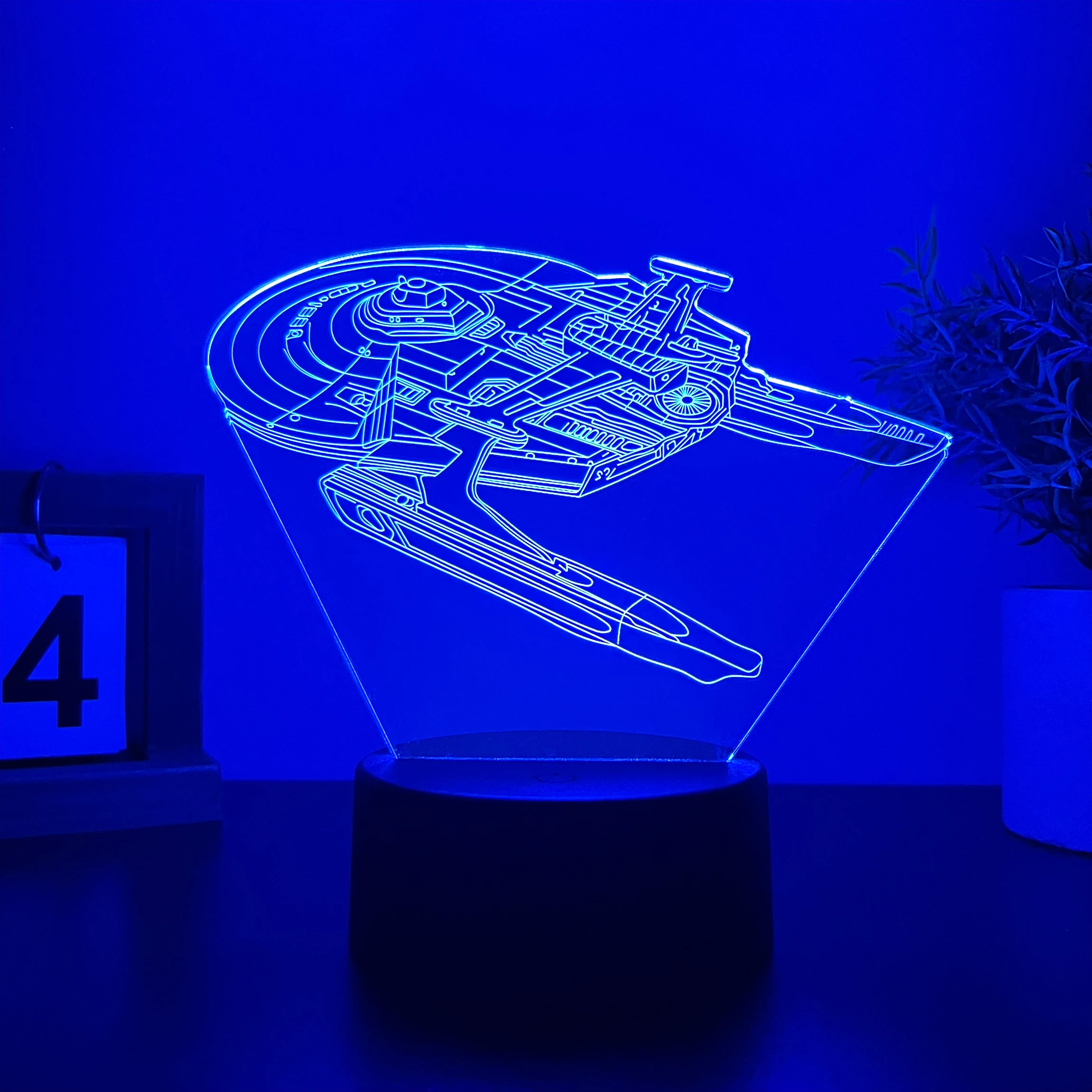 

sci-fi spaceship 3D night light, creative desktop, bedroom atmosphere light, room decoration light, birthday gift, holiday g