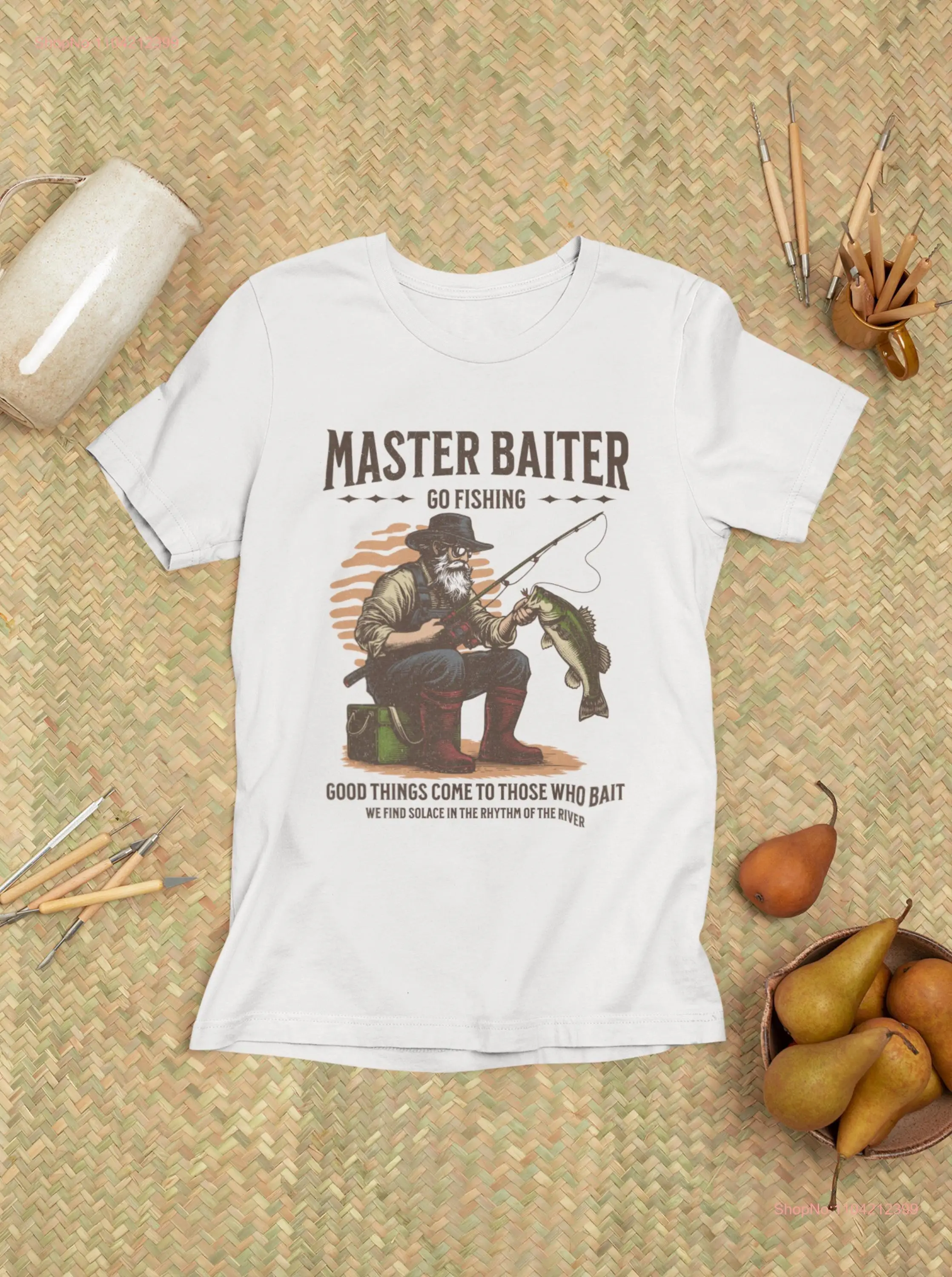 Master Baiter Funny Fishing T Shirt Fisherman Go Humor Good Things Come to Those Who Bait Novelty Angler