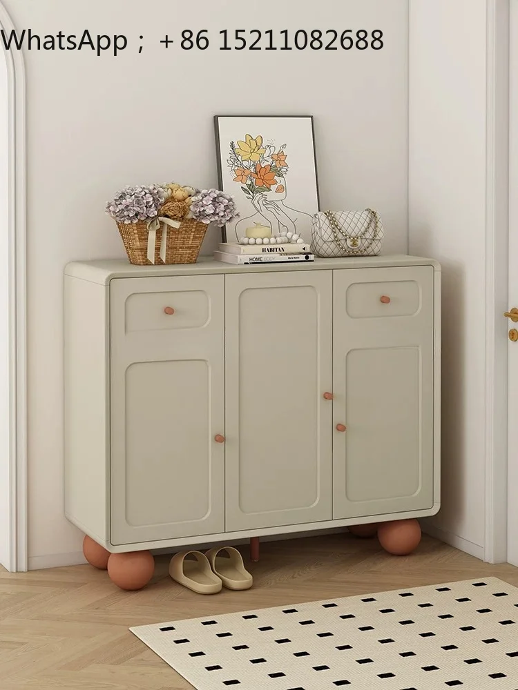 LLY simple-tone cream-style shoe cabinet is popular, and the entrance cabinet is extremely narrow at the door of the home.