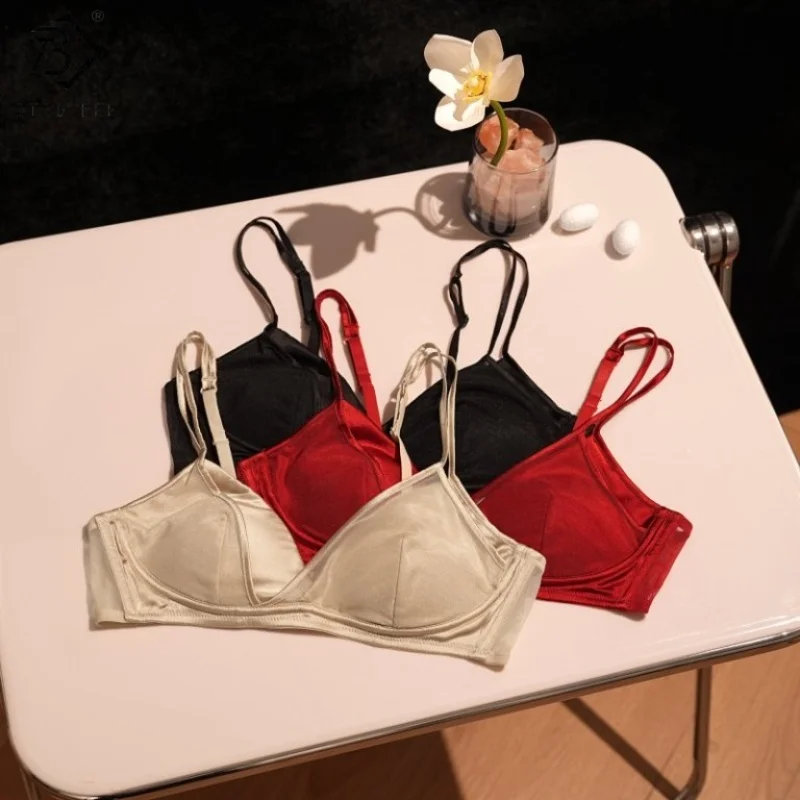 Birdtree 93% حمالة صدر من حرير التوت 7% سباندكس، ملابس داخلية نسائية لاسلكية بطبقة مزدوجة بدون أثر، خريف وشتاء 2025 جديد A5O031JF