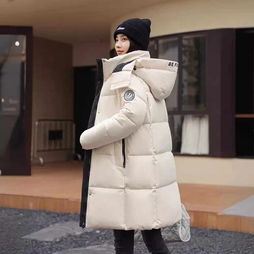 New Casual Fashion 2025 Parka invernale femminile per cappotti da donna Parka lungo e spesso Giacca da donna Abiti femminili