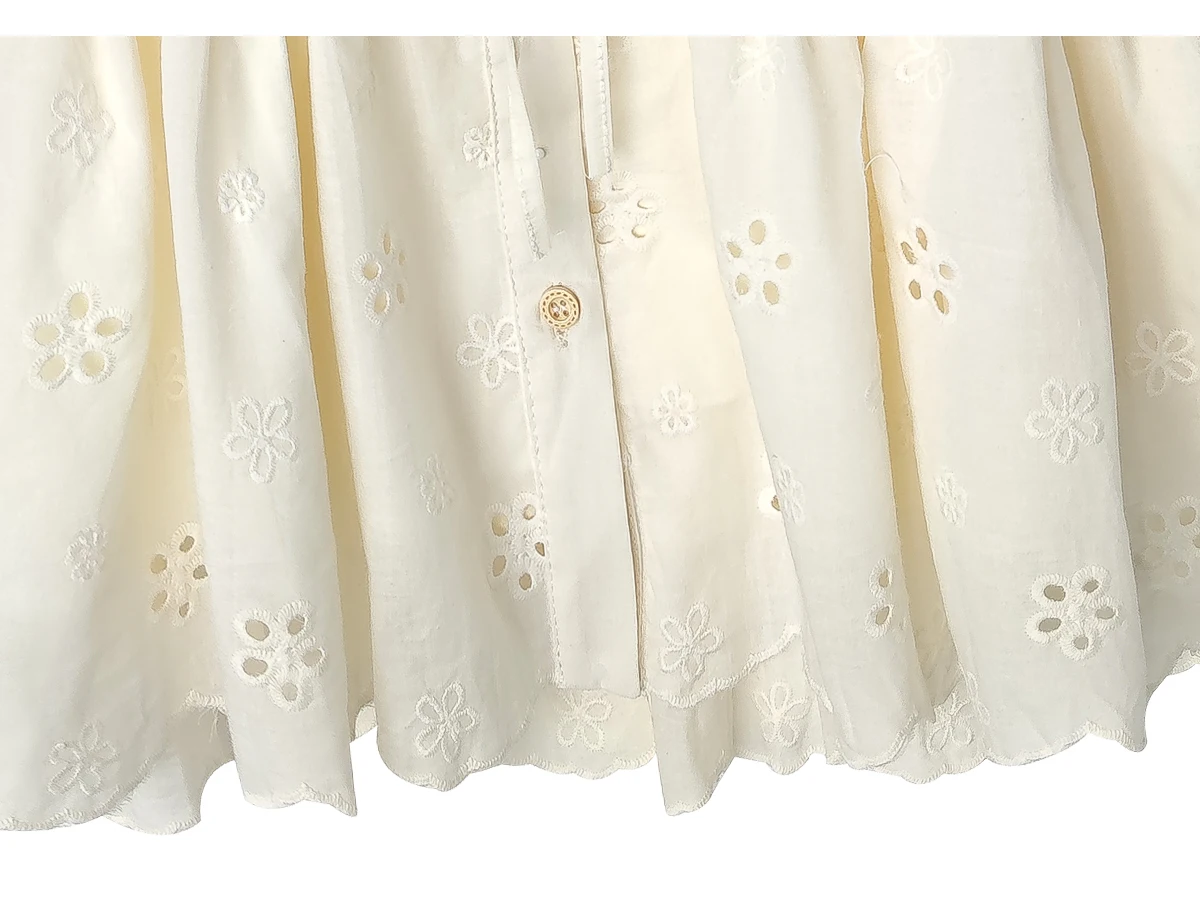 

Summer 2024 Women's Bubble Sve Square Collar ort Sve Lace irt Korean Sle Loose Fit Knot Hollow out Top