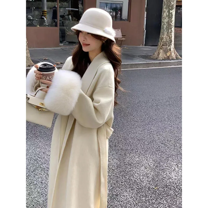 2024 autumn and winter new fashion style versatile Hepburn style thick medium long woolen coat for women