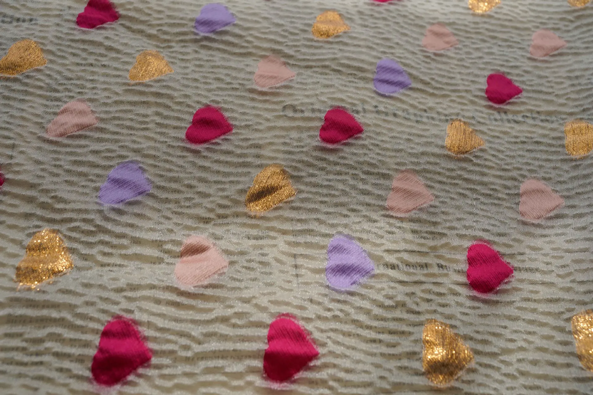 قماش تول منقوش على شكل قلب لفستان الربيع والصيف، قماش مصمم تنورة توتو نسائية على الموضة بالمتر