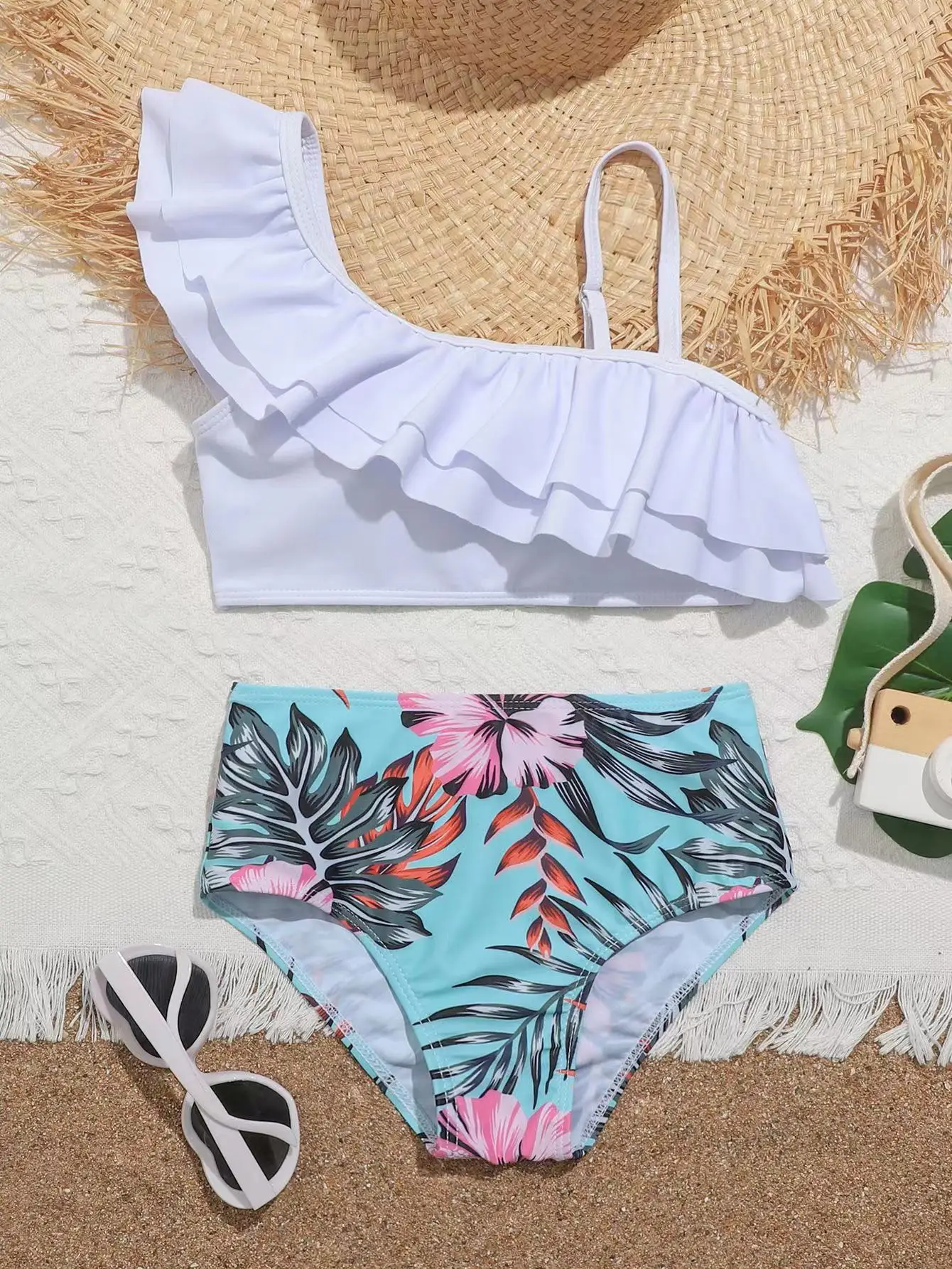 Bikinis con volantes para niñas, traje de baño de un hombro, ropa de playa para niños, 2023