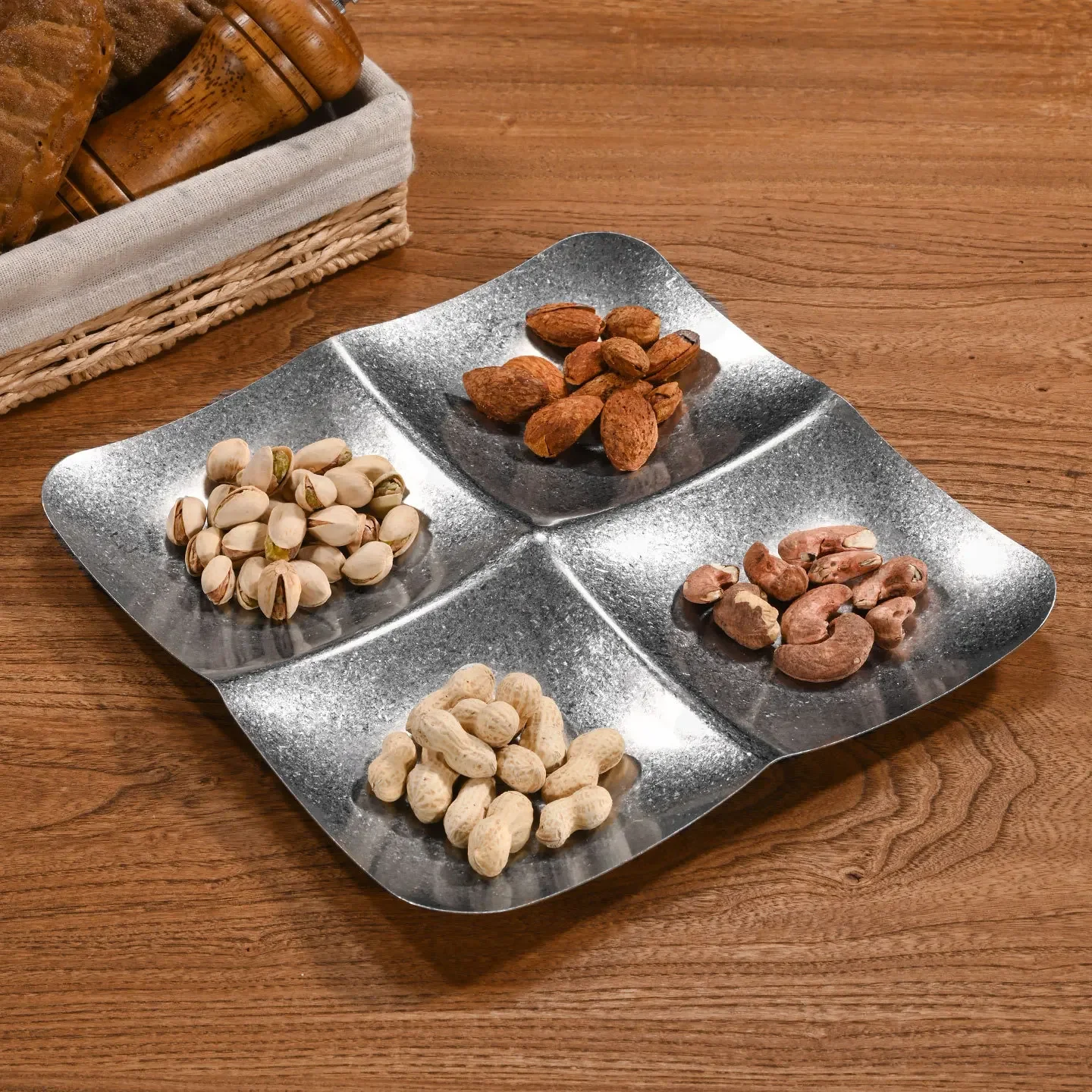 DSA stainless steel retro old divided fruit plate snack platter Liugongge nut snack plate