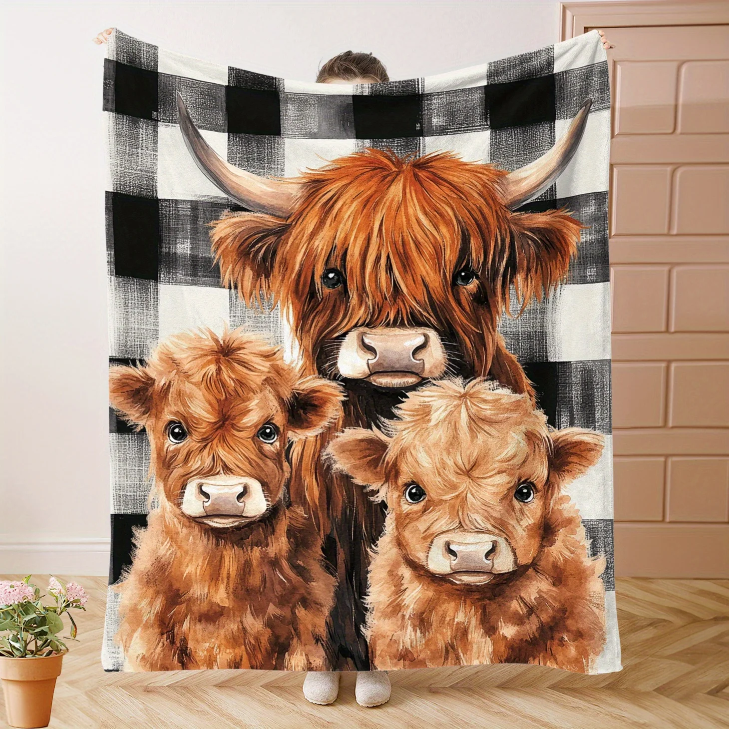 Highland Cattle Print Blanket with Black and White Checkered Background – Soft, Warm Flannel Throw for Naps, Camping, Travel
