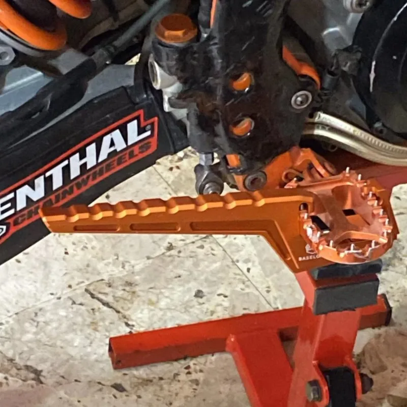 Adjustable Passenger Footpegs Extensions For GasGas EC 250 350F 250 300 For 125 200 250 350 380 400 450 520 525 530 EXC MXC EXCF