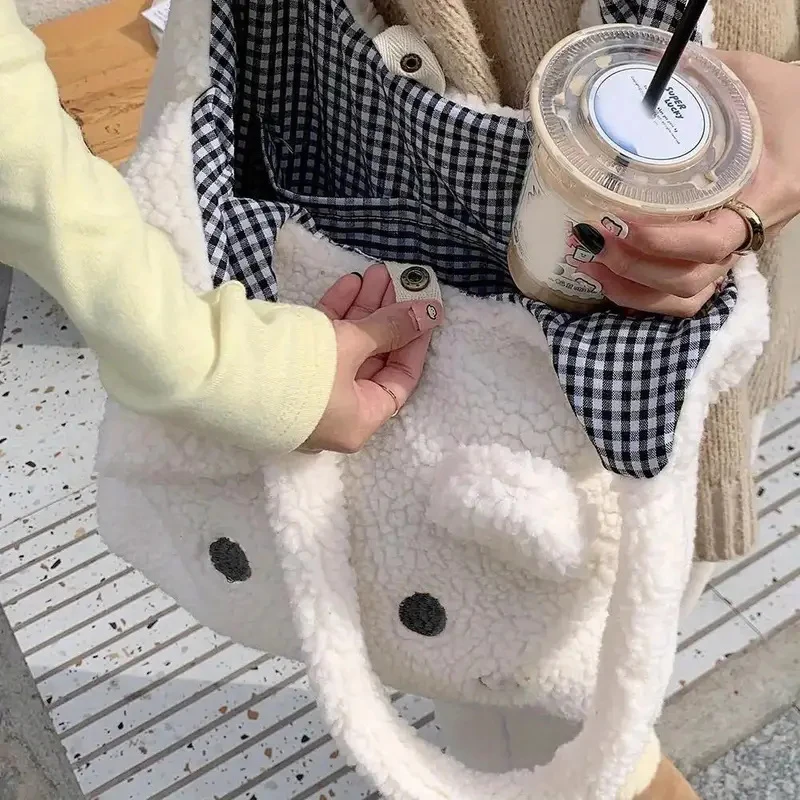 

New Soft Plush Women's Tote Bag Cartoon Embroidery Imitation Lambswool Shoulder Bag Ladies Shopping Handbag Without Pendant