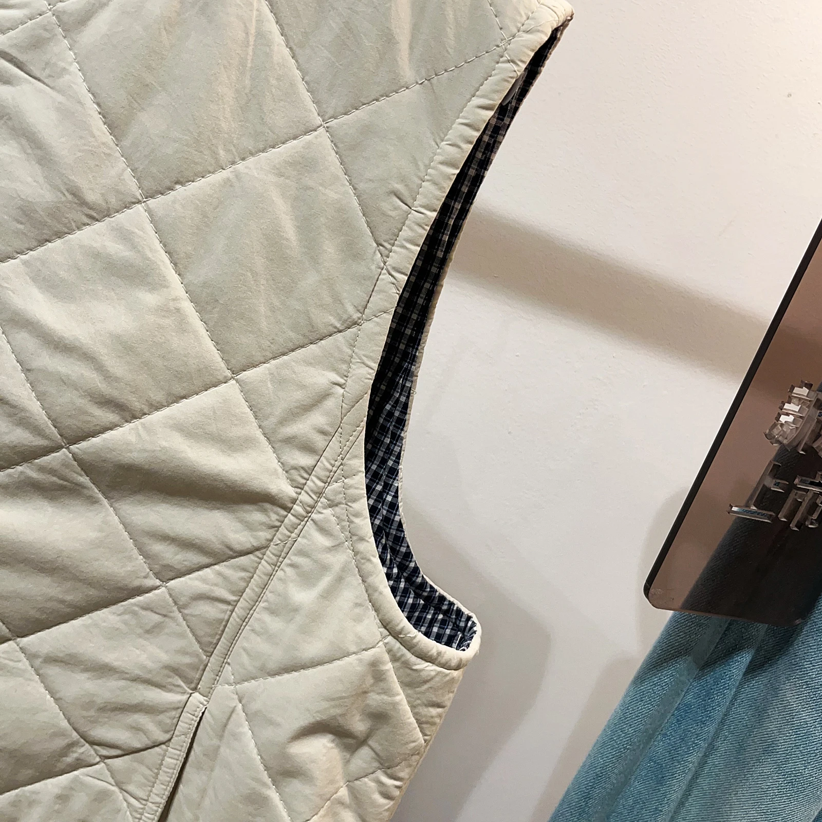 Damska luźna bawełniana kamizelka z okrągłym dekoltem, idealna do warstwowego noszenia, wzór w romby, jesień-zima, do pracy, kolor