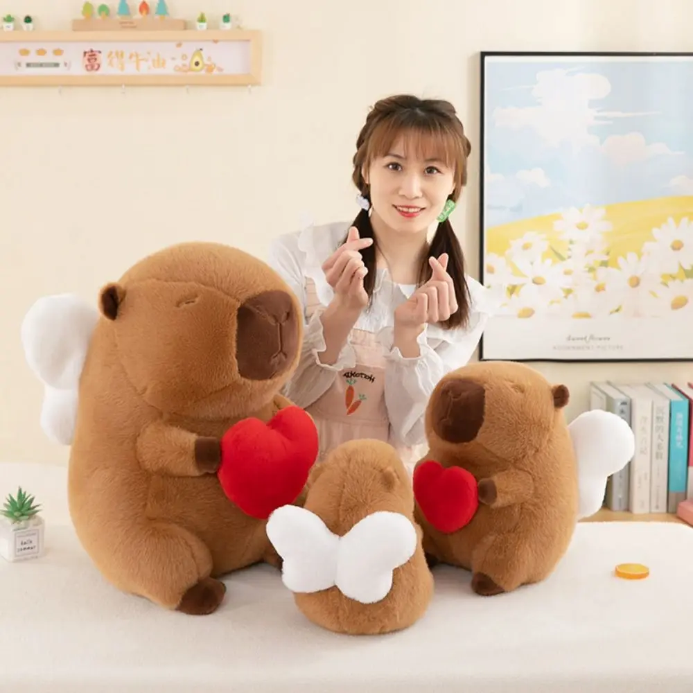 

Sleeping Pillow Love Capybara Plush Toy PP Cotton Wing Capibara Anime Fluffty Toy Fluffy Soft Capybara Plush Doll Home Decor