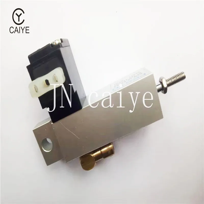 

Цельные детали офсетной печатной машины ESM-10-4-P-SA 61.184.1133 Электромагнитный клапан Heidelberg для печатной машины PM74 SM74