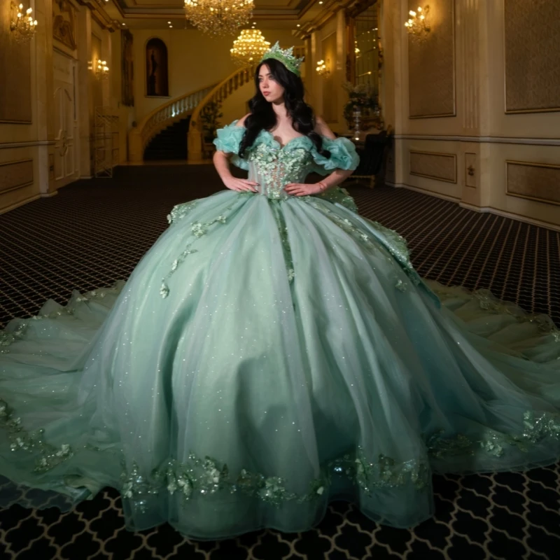 

Mint Green Shiny Quinceanera Dresses Off The Shoulder Applique Flower Beading Crystal Bow Corset Party Birthday Sweet 16 Dress