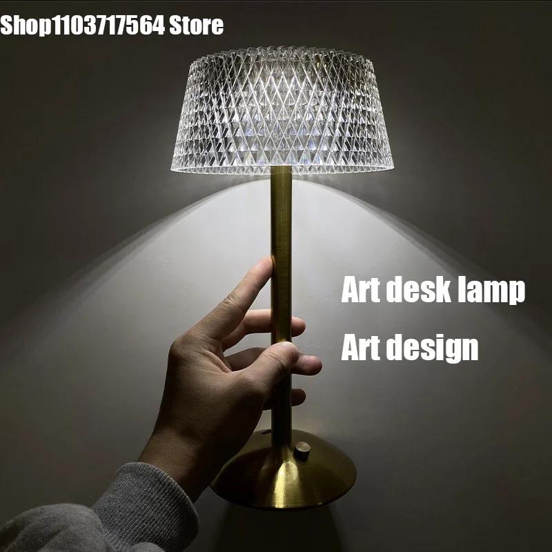 Lampe d'ambiance LED rétro décorative en métal nordique, bar, lumière de chambre européenne, luxe, vente en gros