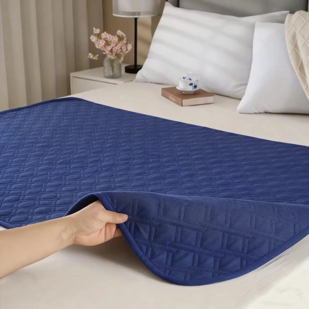 Heavy-duty absorbent pads, washable and waterproof, suitable for bed protectors, incontinence pads, waterproof bed sheets, etc.