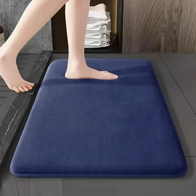 

Coral Velvet Bathroom Mat, Super Absorbent & Anti-Slip Bath Rug, Water Absorbent Floor Door Mat takethe picture