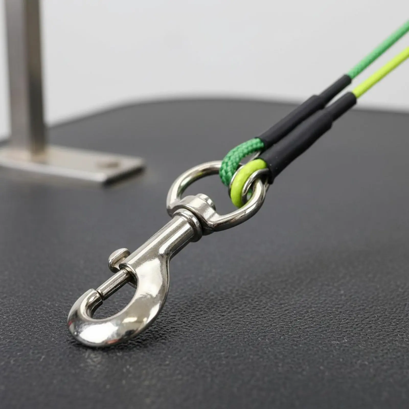 

Grooming Table Restraint Noose Rust-Resistant Grooming Table Noose No-Sit Haunch Holder Padded Loops Belly Loop Restraint