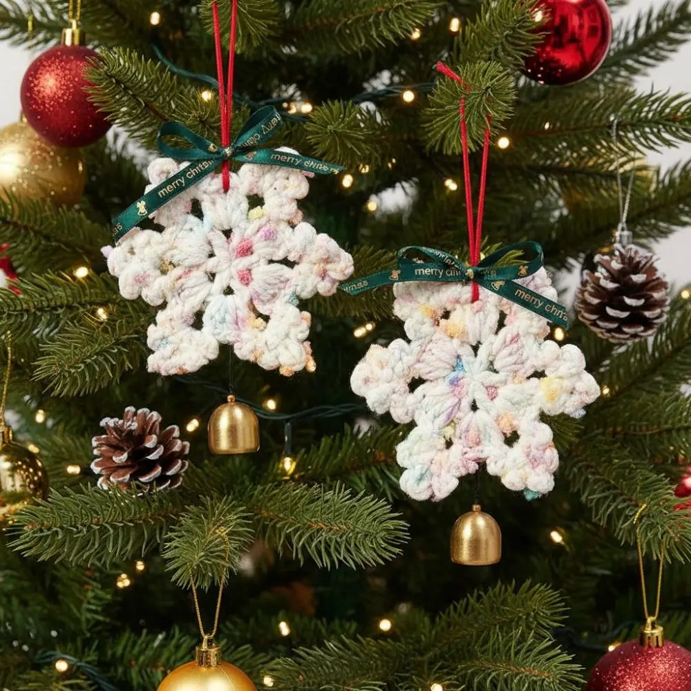 

Hand-knitted Christmas Bell Pendant Creative 16cm Woven Xmas Tree Pendant with Hanging Rope Crisp Sound Handmade Snowflake Charm