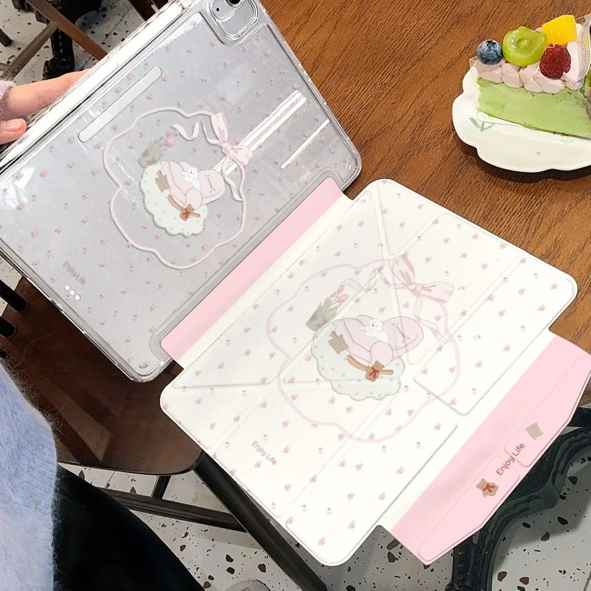 Gentle Pink Dog Bear 3-Y Fold iPad Case For iPad Pro 11 13in 2025 iPad Pro 12.9in Air7 10th 11th M4/5 Buckle Protective Cover
