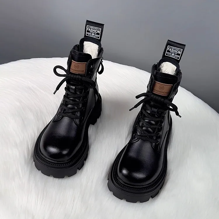 Botas de nieve para mujer, zapatos de invierno, calzado de felpa, punta redonda, tacón plano, cuero Lolita, piel media 2024