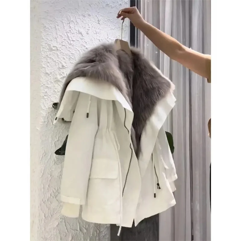 Cotton Jacket New 2024 Popular Korean Lazy Style Red Christmas New Year Warm Coat Women\'s Autumn And Winter Faux Fur Coat White