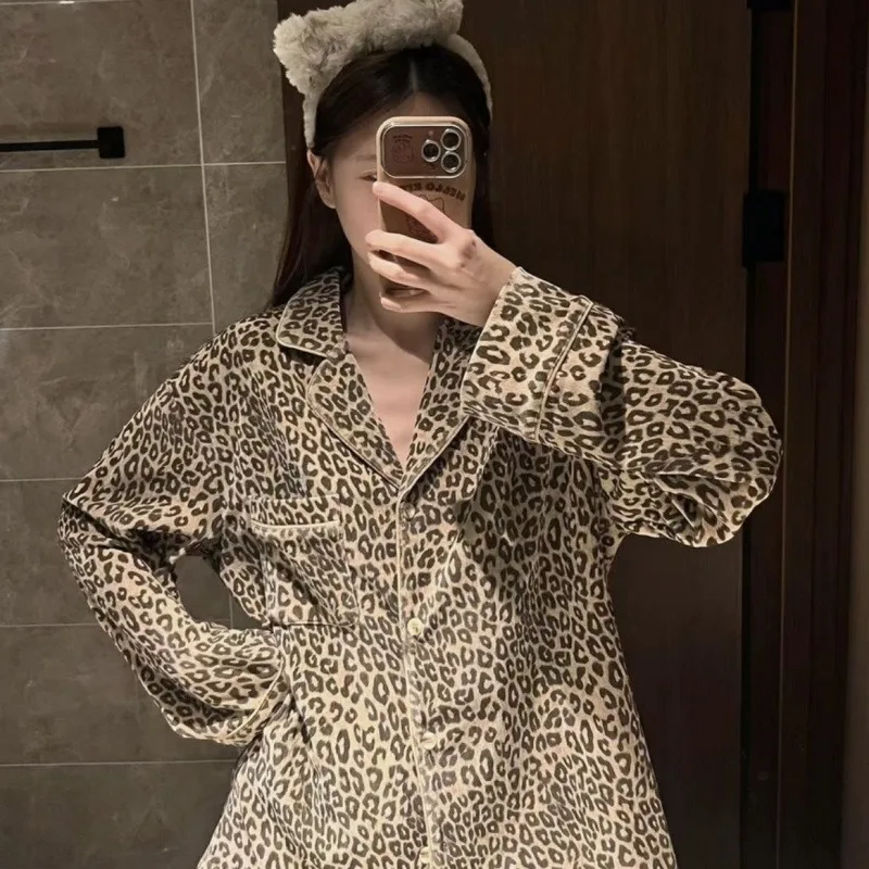 

Autumn Winter Women's Premium Long Sleeve Leopard Print Fleece Pajama Set Thick Double-Sided Cardigan Loungewear Casual XL Size