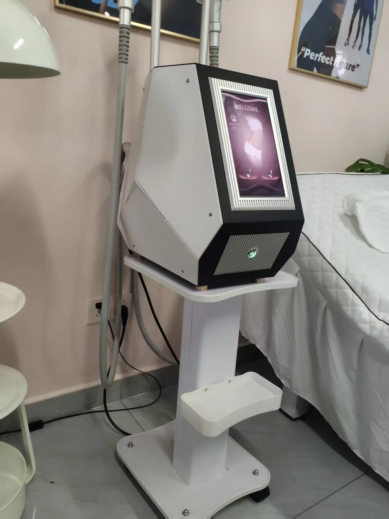 أداة ساخنة وباردة 4 في 1، شد الجلد، فقدان الوزن وتشكيلها، أداة ساخنة وباردة احترافية لمستوى الصالون