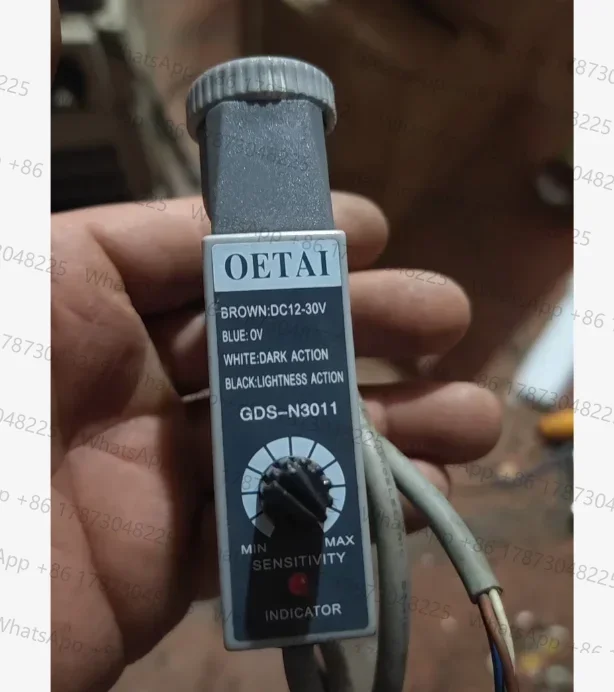 GDS-N3011 GDS-N3011W White Light OETAI New Original Color Code Sensor Bag Making Machine Photoelectric Sensor