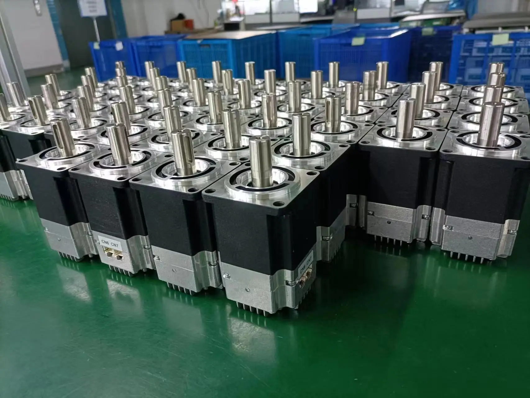 ZXY 2025 CE محرك سيرفو متكامل سائق Sihong Factory's 80 مللي متر 1KW 3000 دورة في الدقيقة 3.2nm 48Vdc 72VDC فرش AGV RGV سيارة دائمة أماه