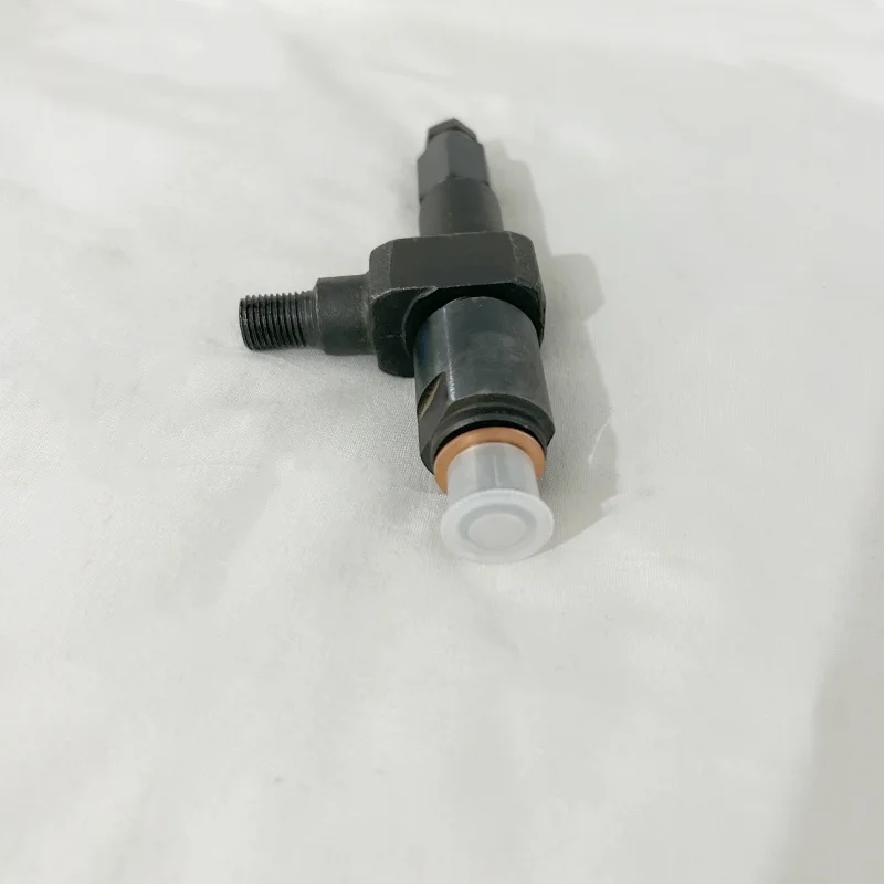 Fuel Injectors K495D/ZD K4100D K4100ZD Diesel Engine 24kw 30kw 40kw Diesel Generator Parts view 5