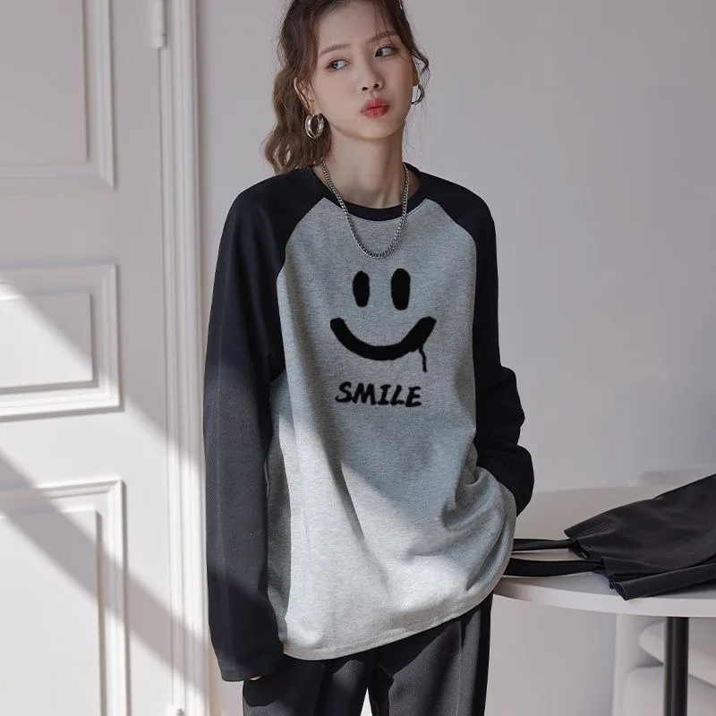 Fashionable and Stylish Color Blocking Splicing English Retro Printed Long Sleeved Top Autumn New Style Loose Simple Casual Top