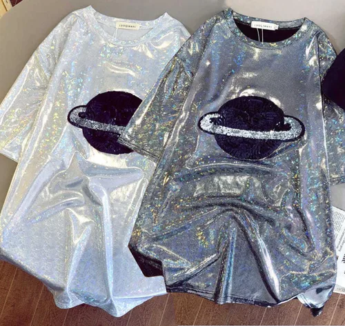 Camiseta brillante para hombre y mujer, camisa reflectante de Hip-hop, holgada de plata, de manga corta, para estudiantes