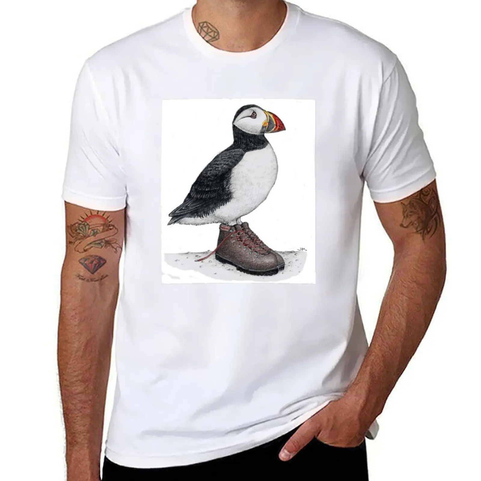 

Puffin in hiking boots T-Shirt man t shirt heavy cotton t shirts with prints T-Shirt