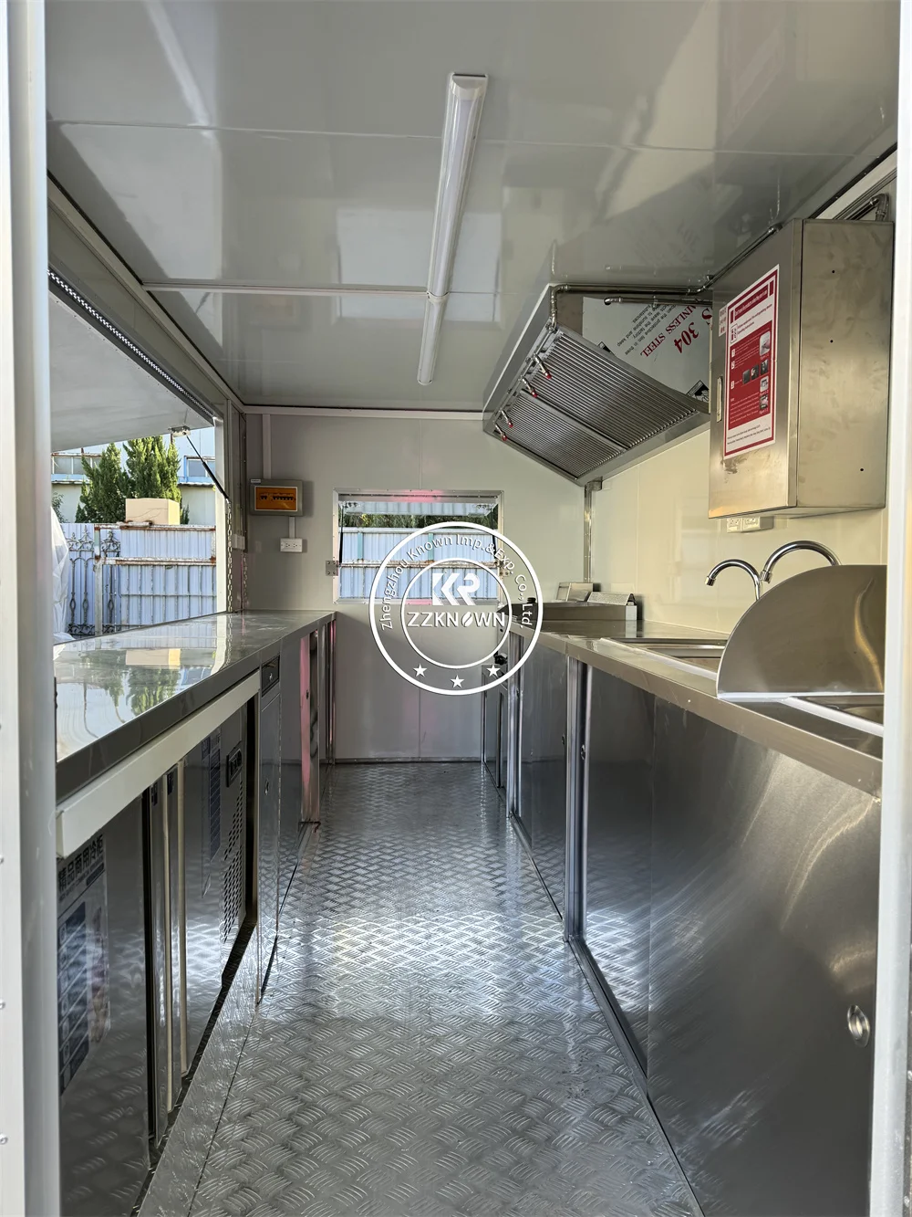 شاحنة طعام مجهزة لتقديم الطعام بالكامل، عربة قهوة هوت دوج، مقطورة طعام مخصصة في الولايات المتحدة الأمريكية مع معدات مطبخ مطعم كاملة