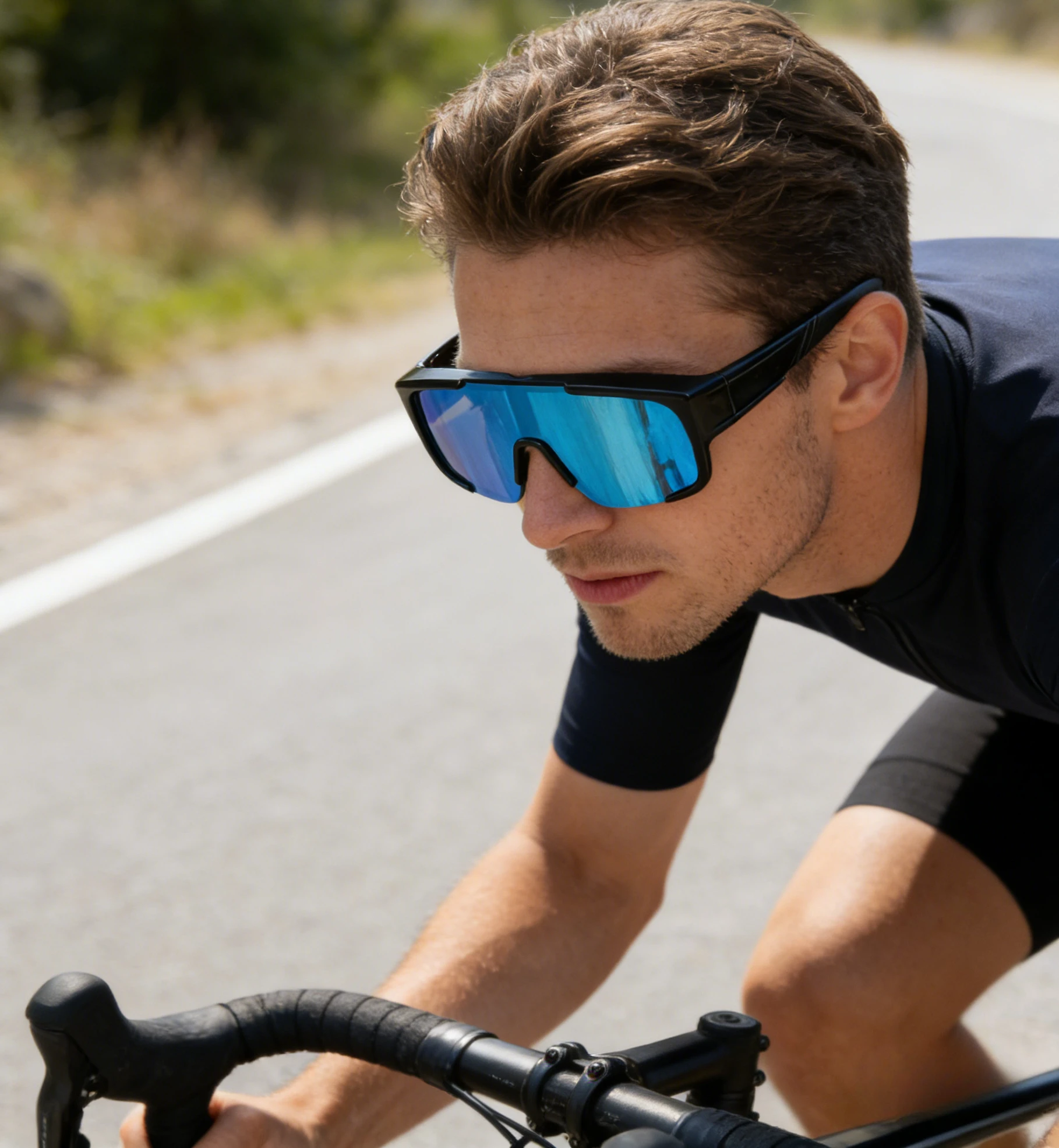 

Polarized Myopic Sunglasses Black Frame - Unisex UV400 Windproof Shades for Cycling Climbing Outdoor Sports