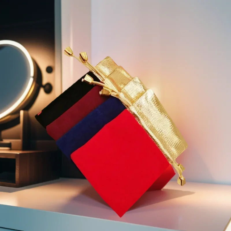 

200PCS Wholesale Velvet Bag Flannel Pouch Drawstring Gift Packaging Wedding Party Favor Storage Candy Displays Christmas Woman